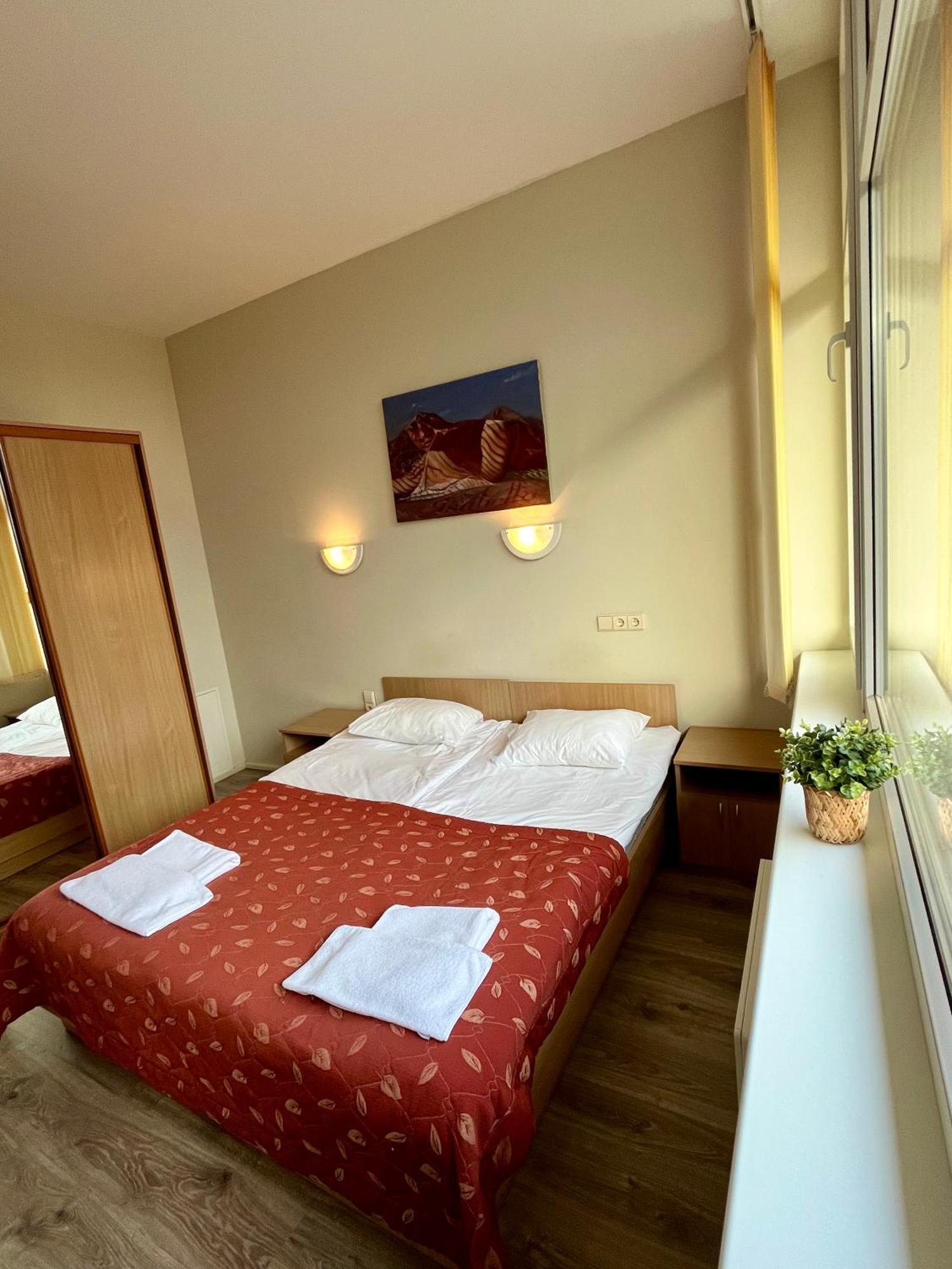 Palangos Daile Hotel Palanga Bagian luar foto