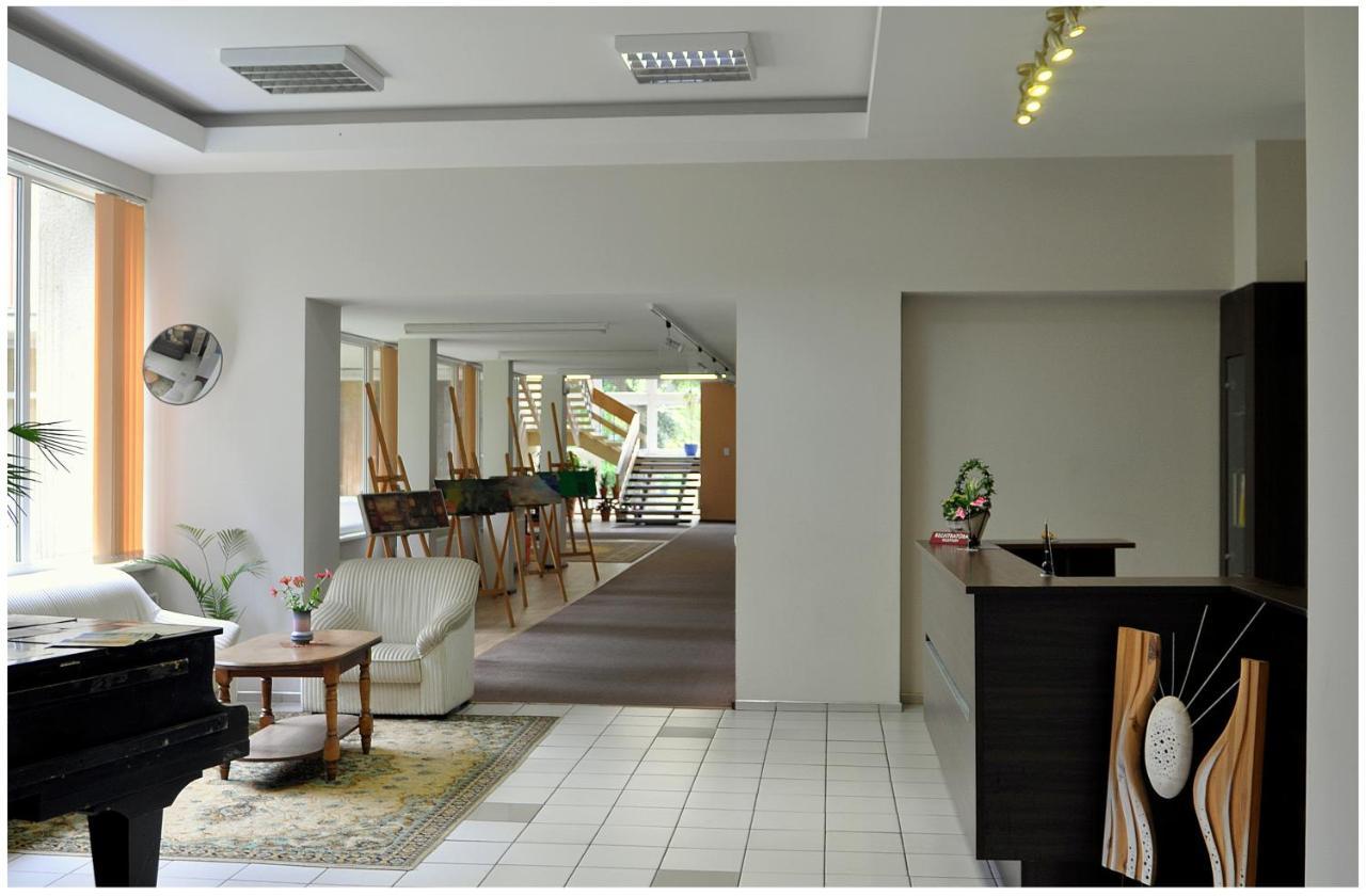 Palangos Daile Hotel Palanga Bagian luar foto